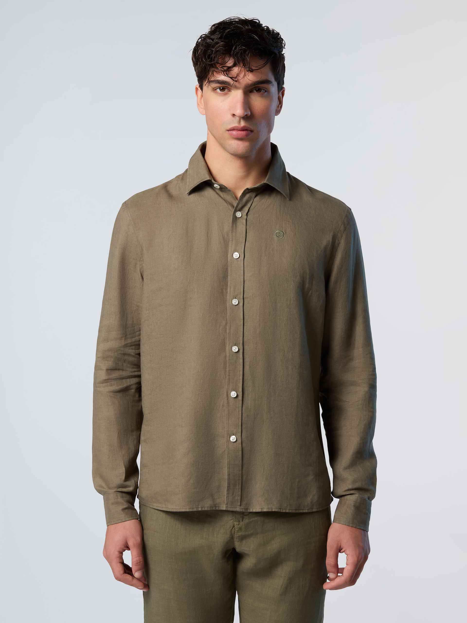 Verde oscuro