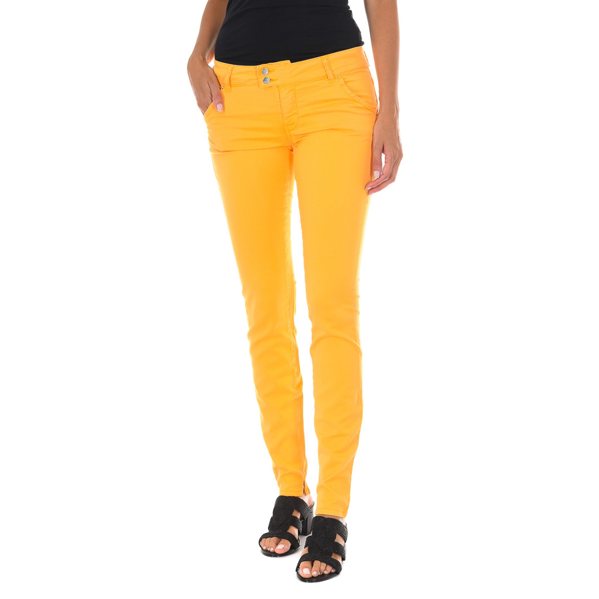 Amarillo