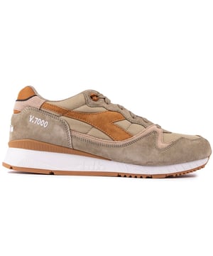 Diadora