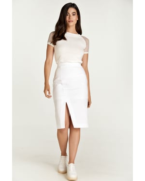 Falda lápiz blanca estilo vaquero