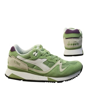 Diadora V7000 Nyl II entrenadores verdes para hombres