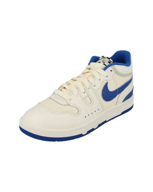 Zapatillas Nike Attack Con Detalles Azules Y Blancas