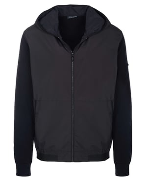 Traje chaqueta nacional