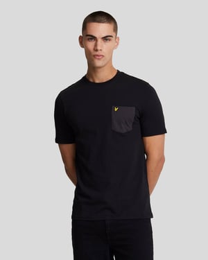 Lyle & Scott Tonal Pocket Bristol camiseta negra