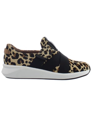 Clarks Un Rio Womens Brown Entrenadores