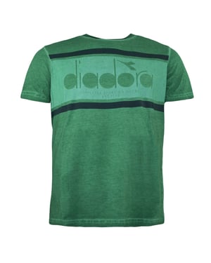 Camiseta verde para hombre de diadora verdante