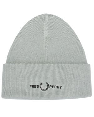 Gorro azul plateado con logotipo gráfico de Fred Perry