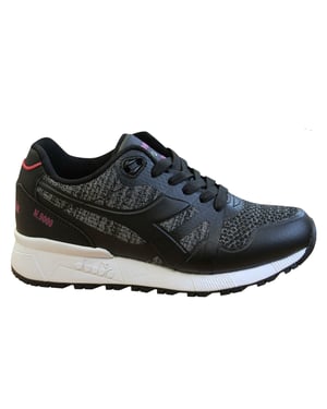 Diadora n9000 entrenadores negros para hombres moderna