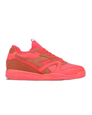 Diádora x paura duratech élite para hombre entrenadores de naranja