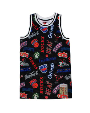 Mitchell y Ness en toda la camiseta de los tanques de los hombres del este de Swingman