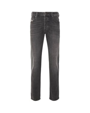 Vaqueros de corte tapered gris oscuro D-Yennox de Diesel