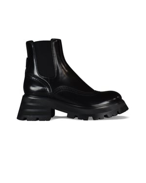 Alexander McQueen Botas Wander Chelsea Negro