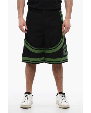 Pantalones cortos VARSITY con parches y detalles de cinta en negro