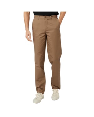 Pantalón clásico Fred Perry en marrón piedra sombreado para hombre