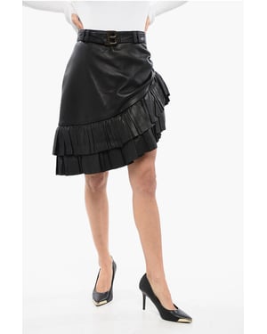Minifalda asimétrica de cuero con cinturón con logotipo en negro