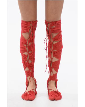 Tacones TABI de mezcla de seda con cordones en rojo