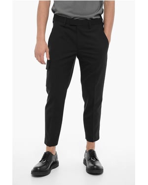 Pantalones cargo ajustados con trabillas para cinturón en negro