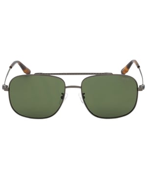 Gafas de sol BMW con montura metalizada brillante y lentes verdes