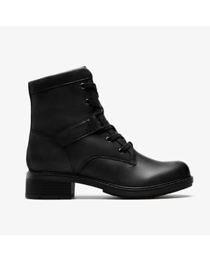 Botas de Cuero Negro Hearth Parker