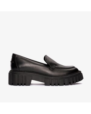Zapatos Loafer de Páginas en Cuero Negro
