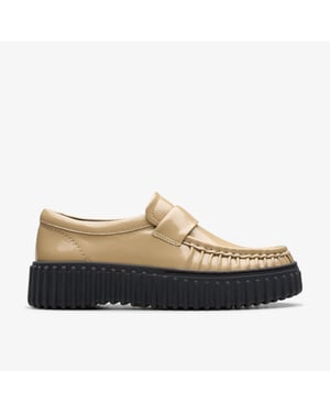 Zapatos Patentes Beige Torhill Mocc