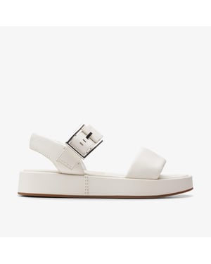 Sandalias Alda de Cuero Off White con Tiras