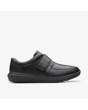 Zapatos de Cuero Negro con Tira Watchet