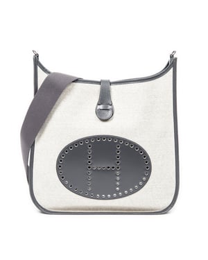 Hermès Evelyne I GM en Beige/Gris Lienzo