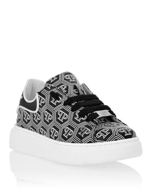 Leather Lo-Top Sneakers Monogram
