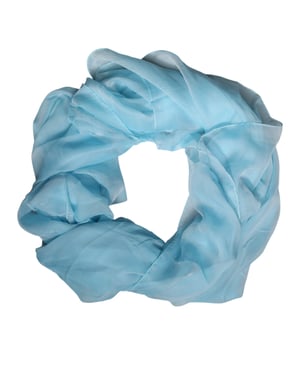 Bufanda de Seda Azul Claro Accesorio Versátil