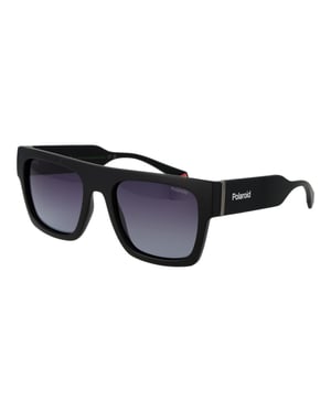 Gafas de sol de plástico negras