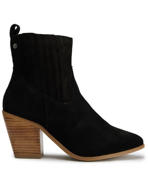 Ravel Ebert Botas