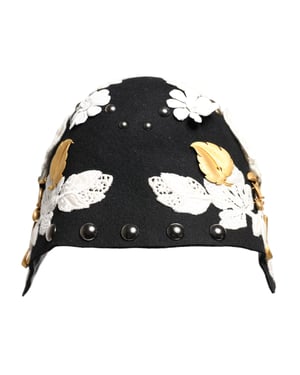 Sombrero Cloche de Lana Negra con Flores Blancas y Hojas Doradas