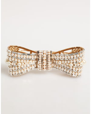 Broche Embellecido con Cristal de Vidrio, Perlas Simuladas y Latón Dorado