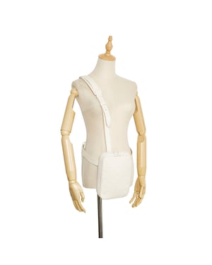 Bolso de Cuerpo de Cuero con Monograma
