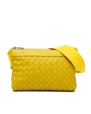 Bolso de piel trenzada tipo bandolera