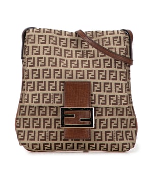 Bolso Baguette con Estampado Signature