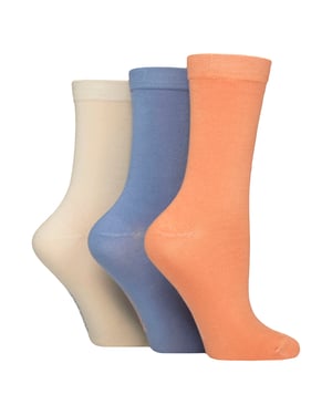 Paquete de 3 calcetines de bambú lisos para mujeres - Calcetines cómodos y transpirables para el uso diario