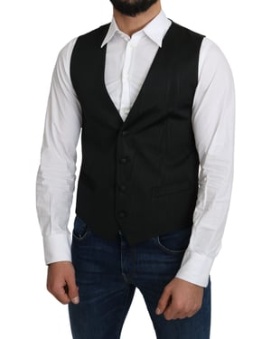Chaleco Negro de Corte Clásico