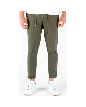 Pantalones Chino de Corte Regular Estilo Lm991