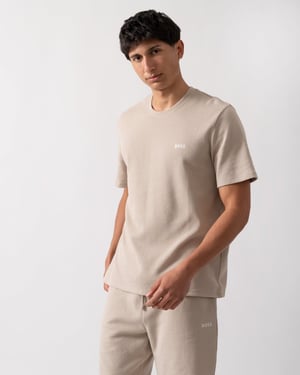 Camisa de pijama en marrón claro