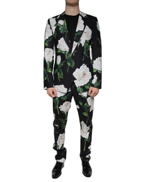 Traje con estampado de rosas Diseño floral