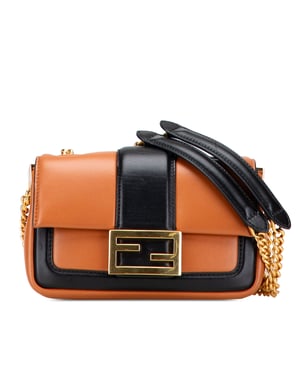 Bolso de Hombro Baguette Apolo de Cadena en Napa Bicolor de Segunda Mano