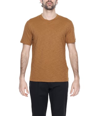Camiseta de cuello redondo estilo texturizado
