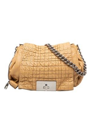 Bolso de hombro Gauffre con solapa de piel de cordero de segunda mano