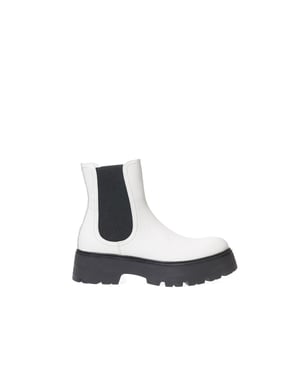 Botas Chelsea de cuero negro y blanco Alexander McQueen