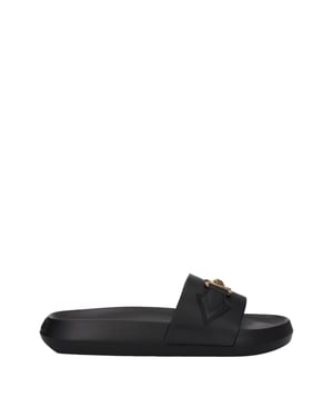 Zapatillas de cuero negro Versace