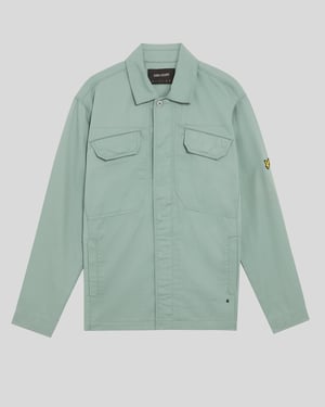 Camisa con cremallera completa y múltiples bolsillos