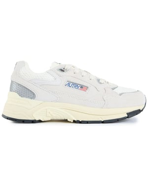 Zapatillas Autry Hyperway Low