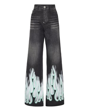 Vaqueros Skater Fit Flame